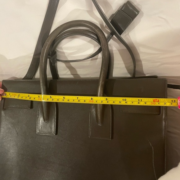 Saint Laurent Sac De Jour Leather tote - Picture 16 of 16